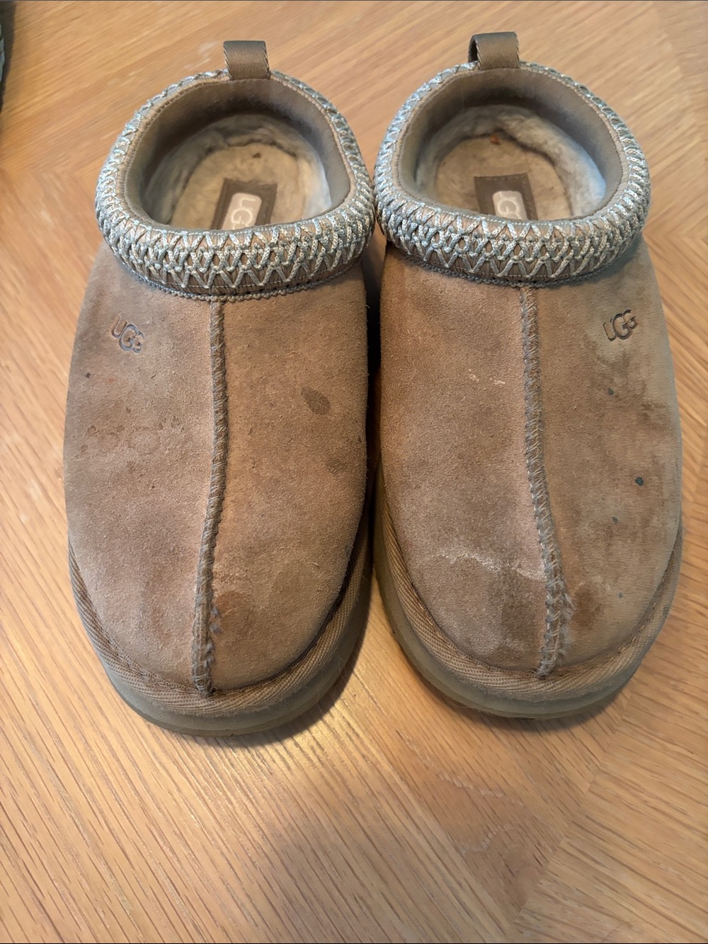 UGG kids Chestnut Brown Suede Slip-On shoes